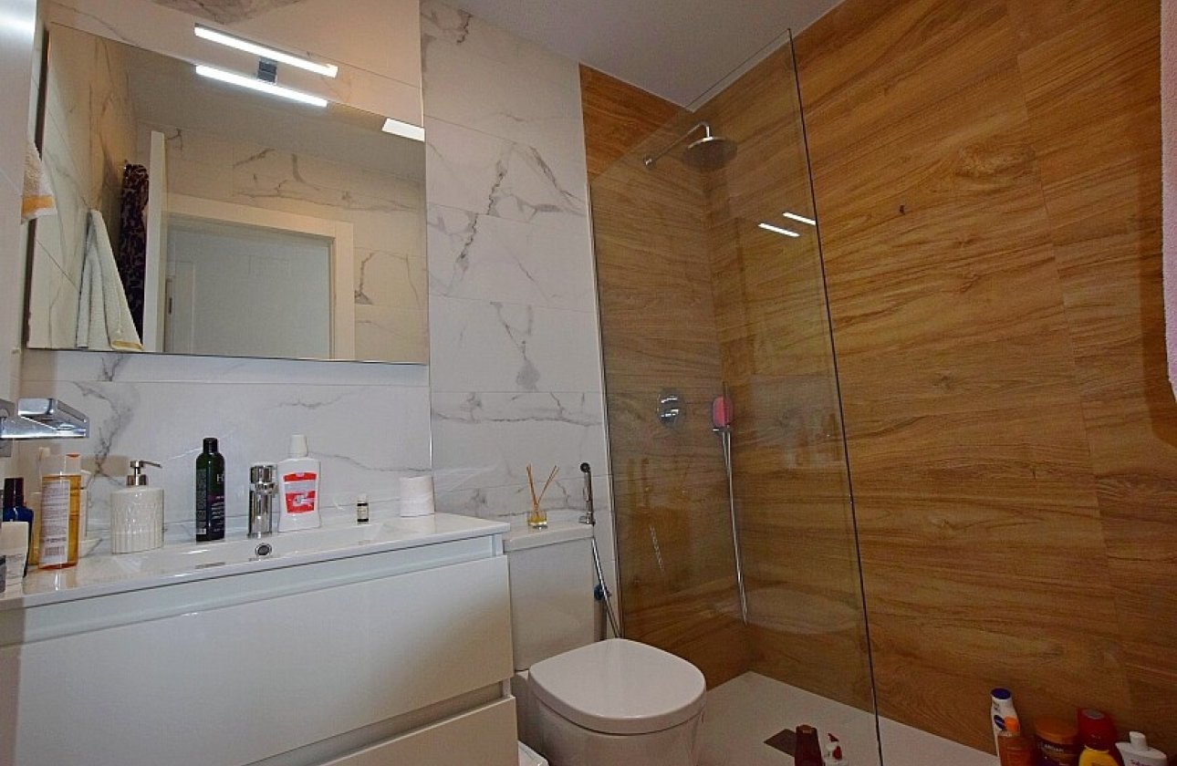 Resale - Villa - San Miguel de Salinas