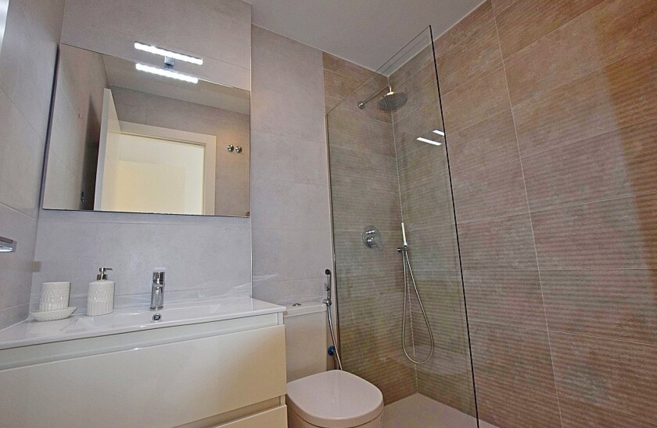 Resale - Villa - San Miguel de Salinas