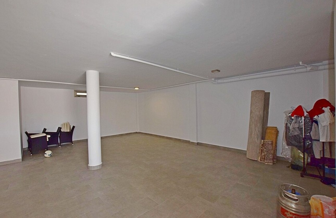 Resale - Villa - San Miguel de Salinas