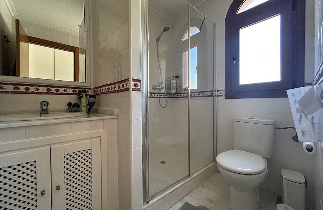 Resale - Villa - San Miguel de Salinas