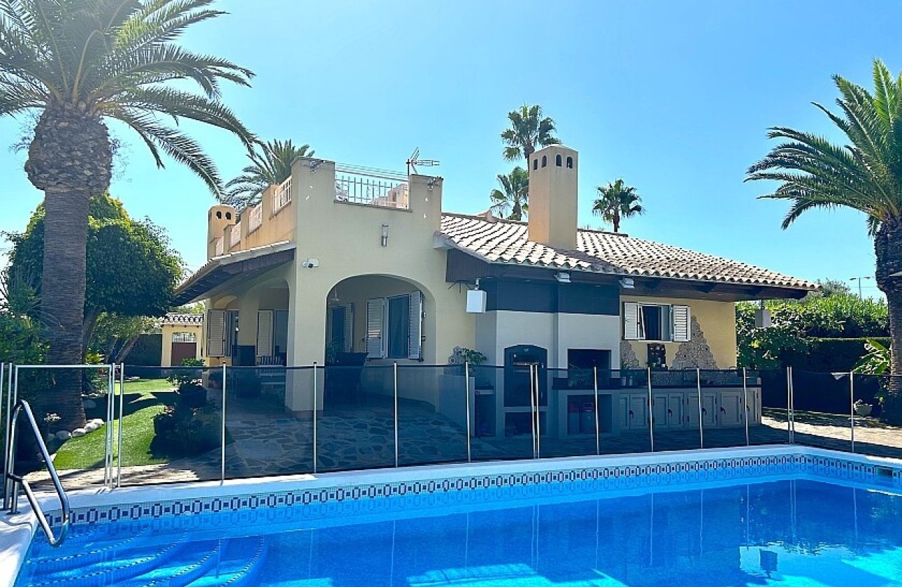 Resale - Villa - Orihuela Costa - Cabo Roig