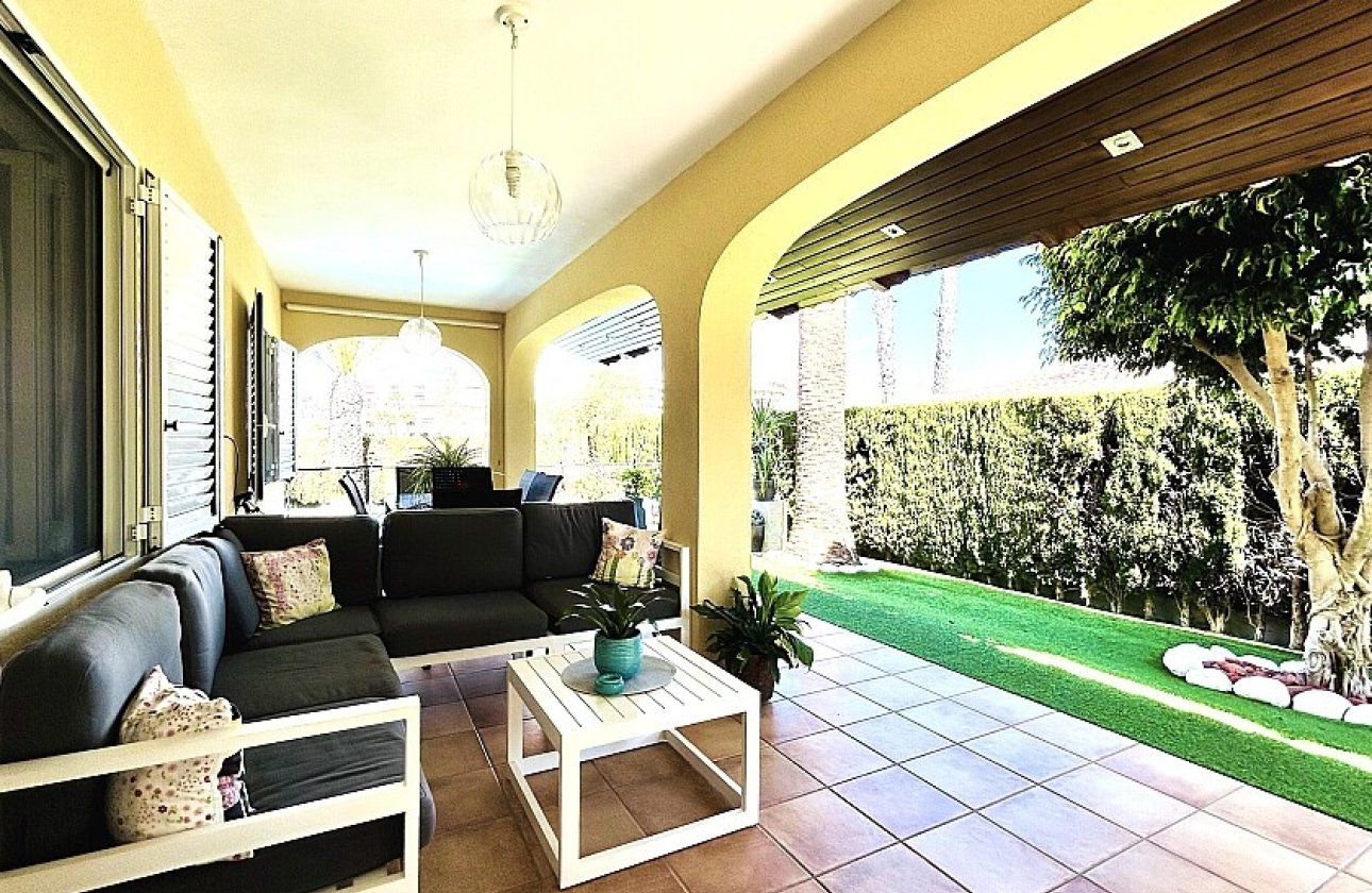 Resale - Villa - Orihuela Costa - Cabo Roig