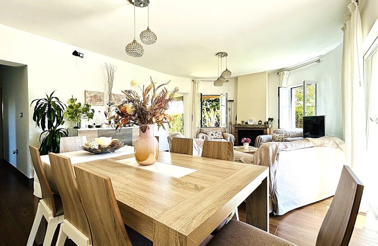 Resale - Villa - Orihuela Costa - Cabo Roig