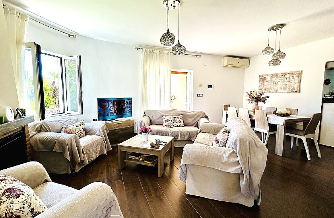 Resale - Villa - Orihuela Costa - Cabo Roig