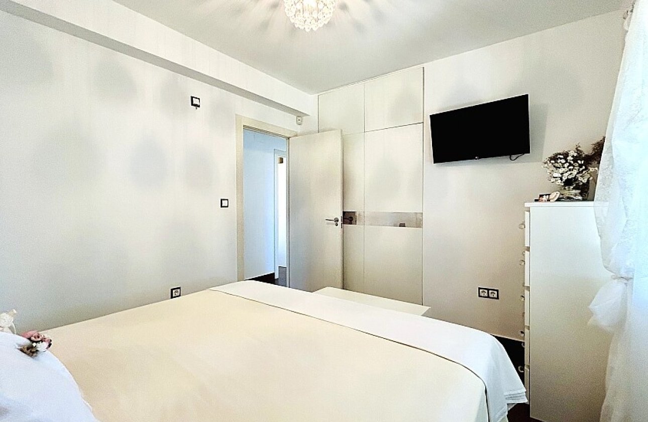 Resale - Villa - Orihuela Costa - Cabo Roig