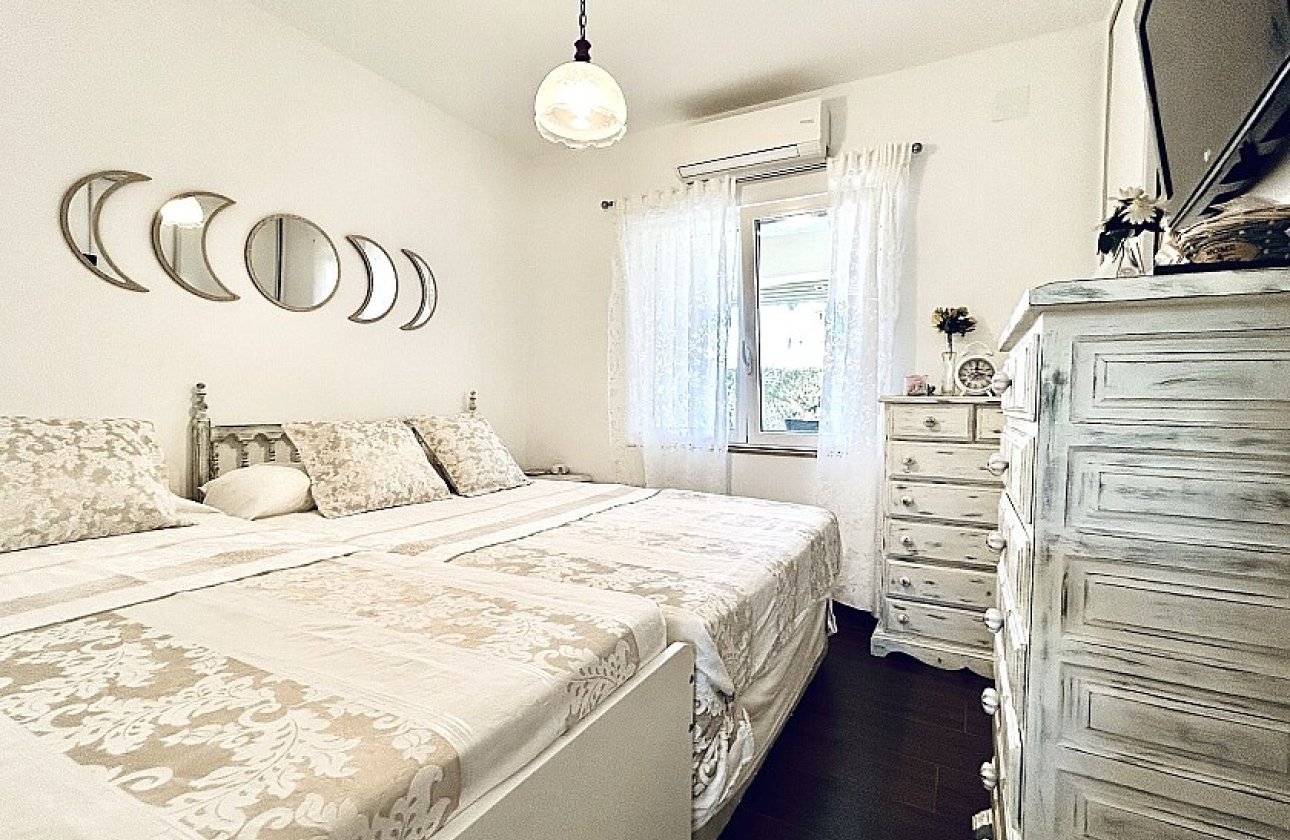 Resale - Villa - Orihuela Costa - Cabo Roig