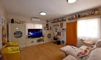 Resale - Townhouse - Cabo Roig