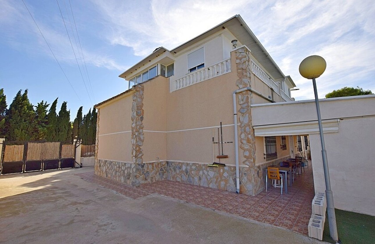 Resale - Villa - Rojales