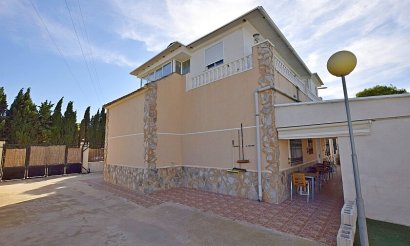 Resale - Villa - Rojales