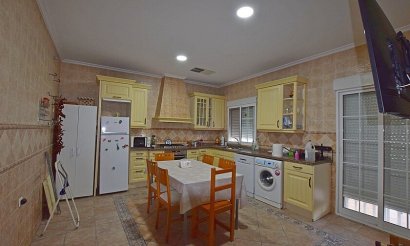 Resale - Villa - Rojales