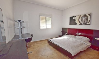 Resale - Villa - Rojales