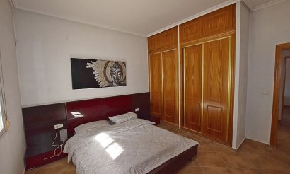 Resale - Villa - Rojales