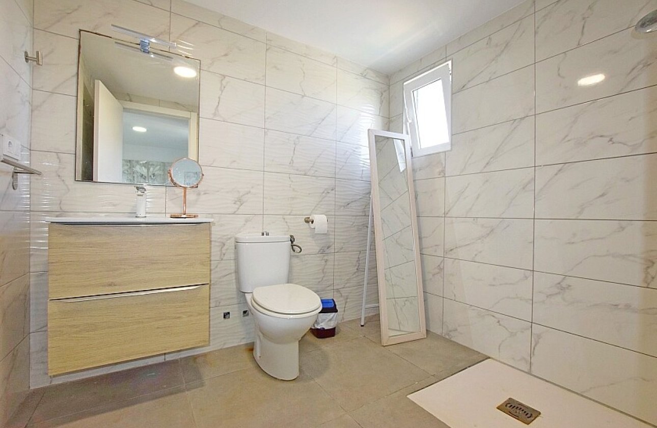 Resale - Villa - Rojales