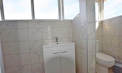 Resale - Villa - Rojales