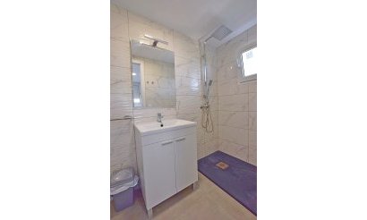 Resale - Villa - Rojales