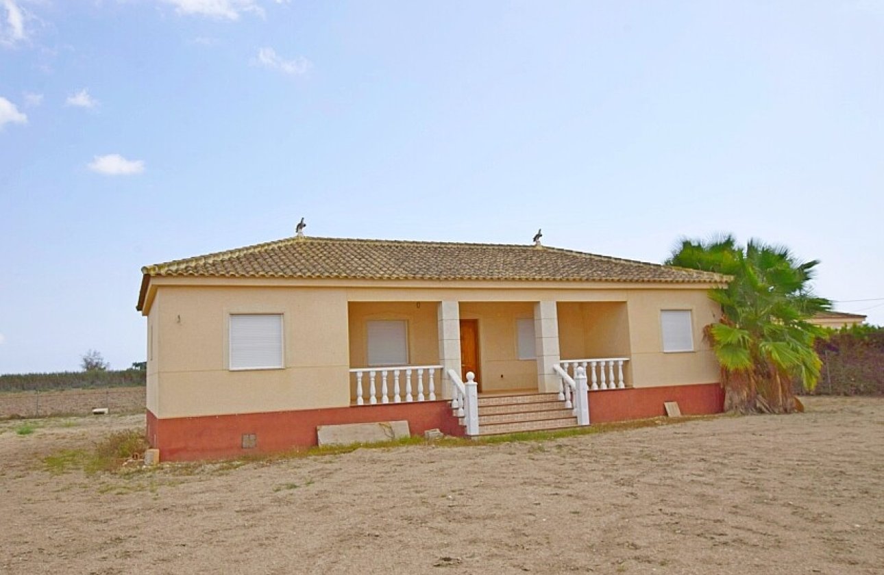 Resale - Villa - Dolores