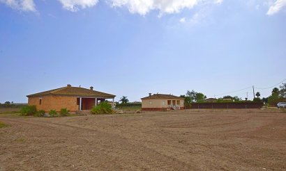 Resale - Villa - Dolores
