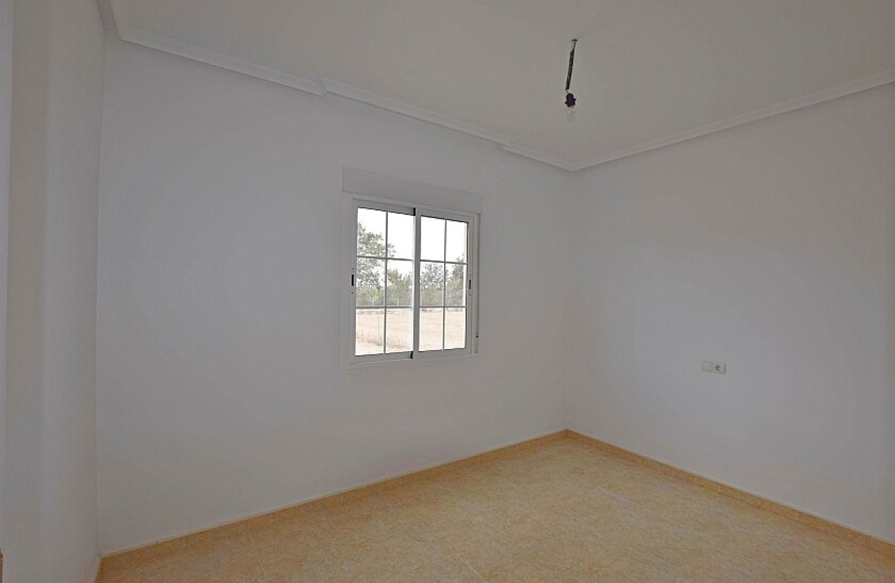 Resale - Villa - Dolores