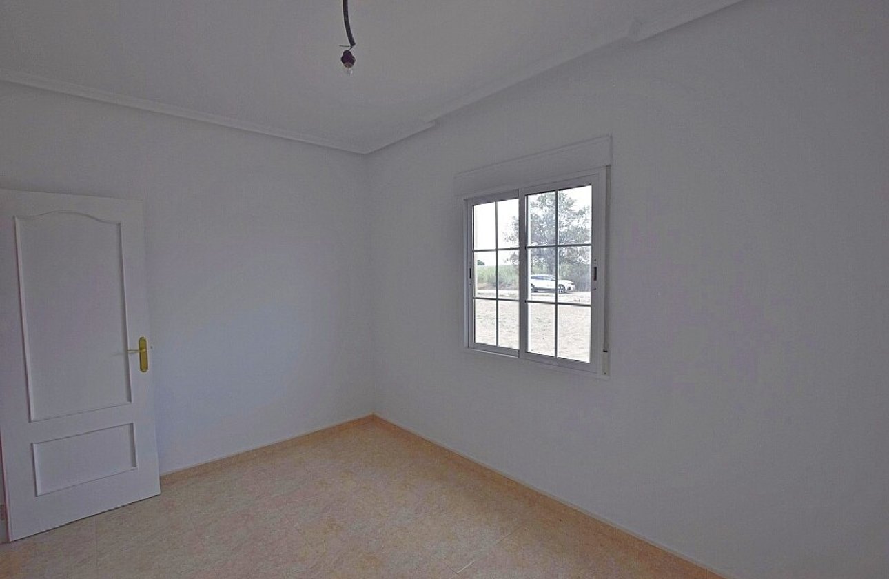 Resale - Villa - Dolores