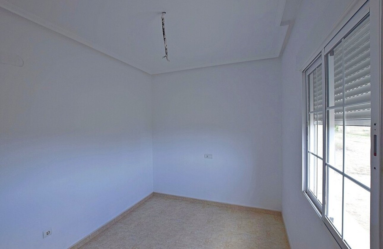 Resale - Villa - Dolores