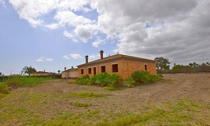 Resale - Villa - Dolores