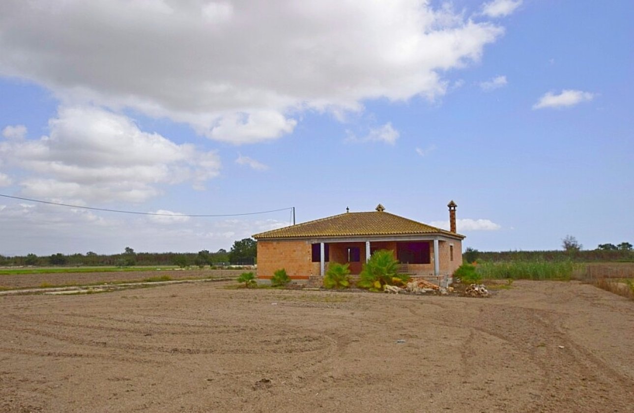 Resale - Villa - Dolores