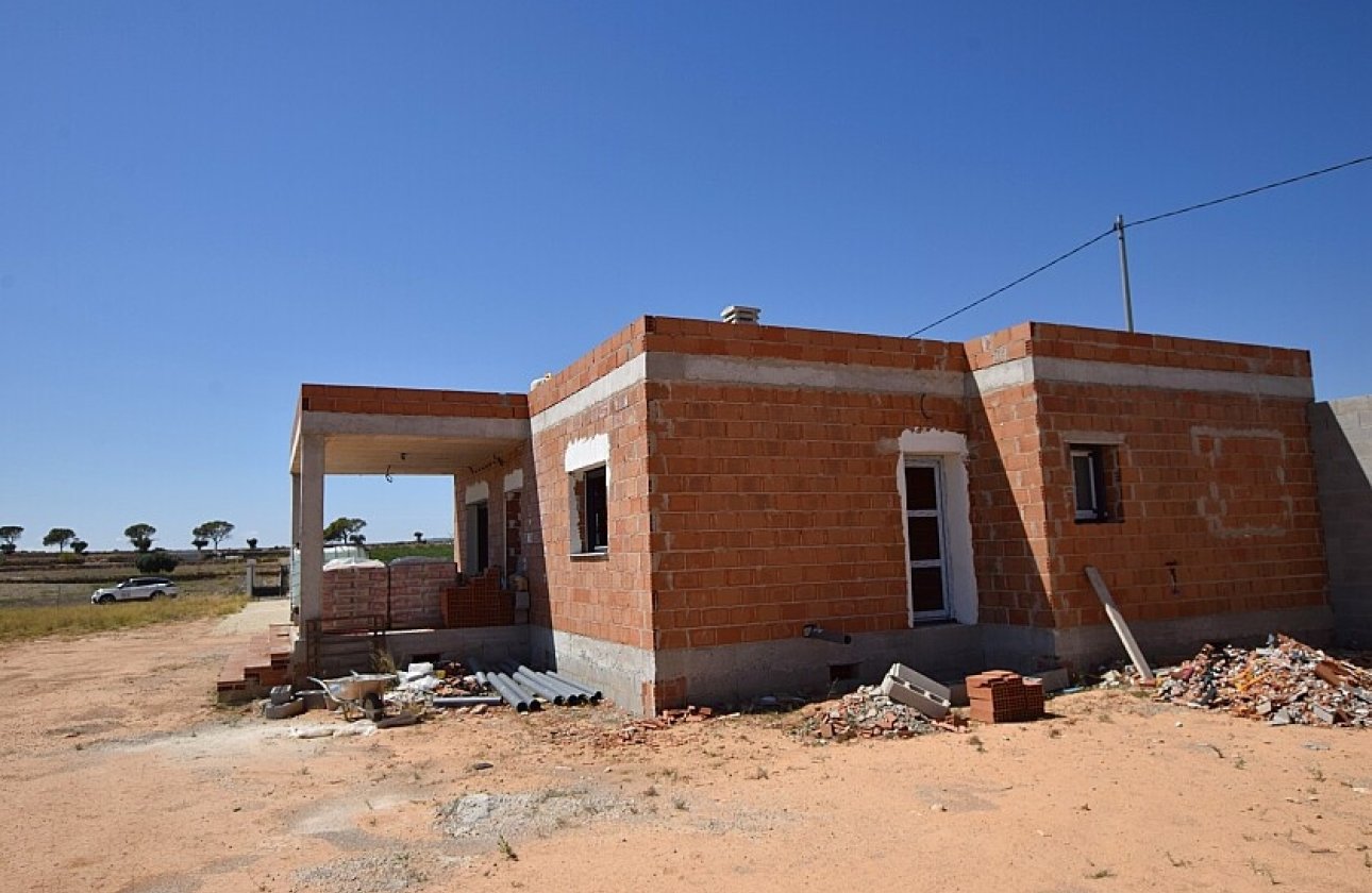 Resale - Villa - Pinoso