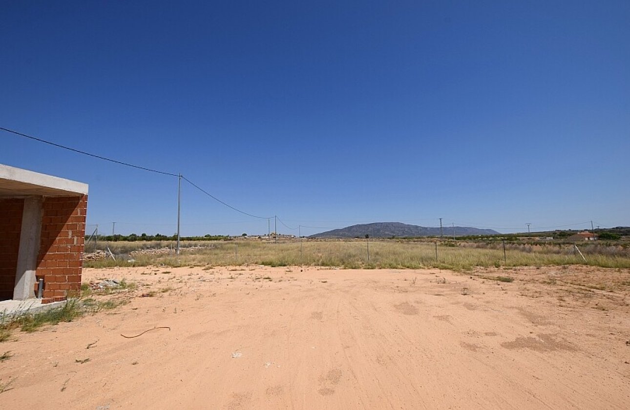 Resale - Villa - Pinoso