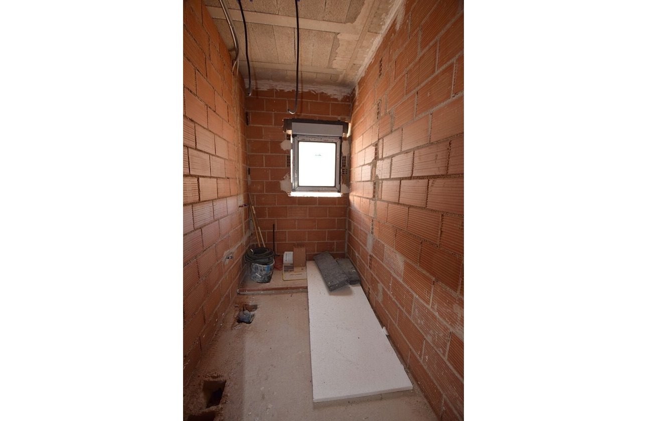 Resale - Villa - Pinoso