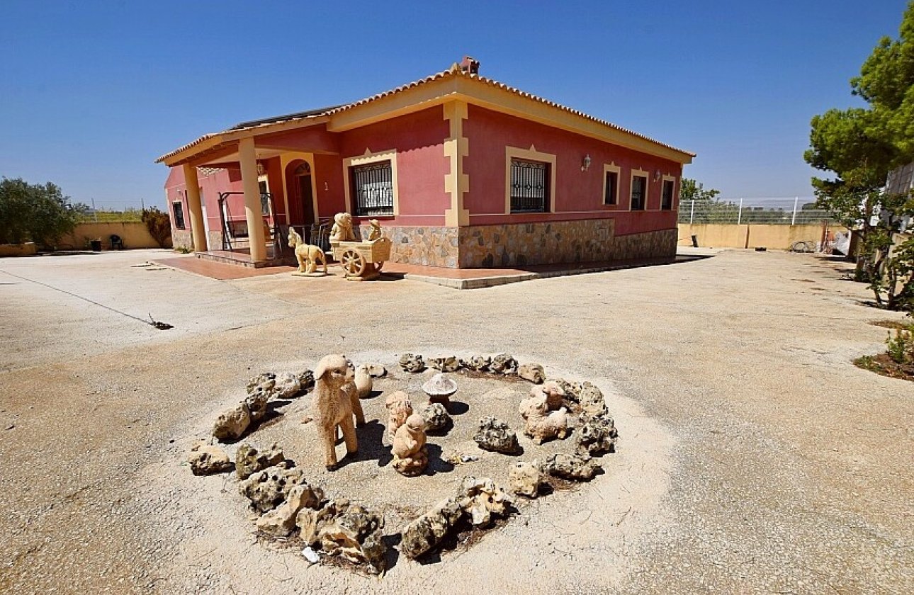 Resale - Villa - Abanilla