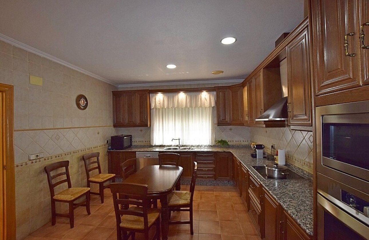 Resale - Villa - Abanilla