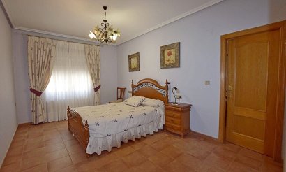 Resale - Villa - Abanilla