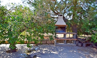 Resale - Villa - Albatera