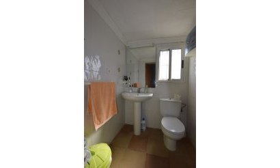 Resale - Villa - Albatera