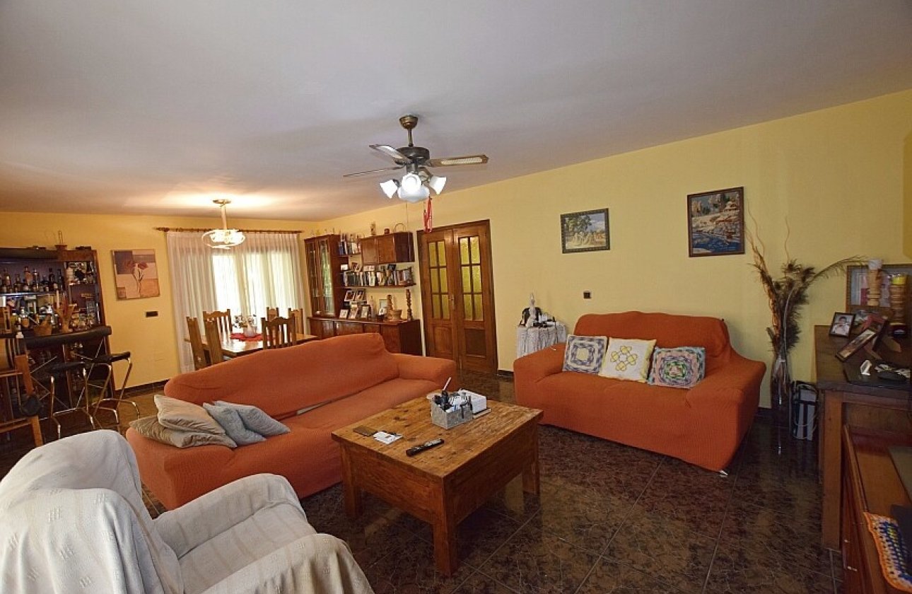 Resale - Villa - Orihuela Costa - Villamartín
