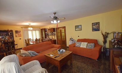 Resale - Villa - Orihuela Costa - Villamartín