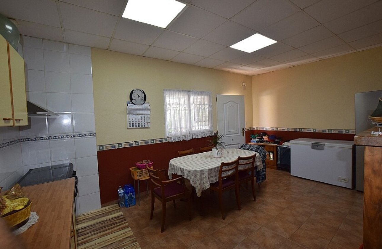 Resale - Bungalow - Los Montesinos