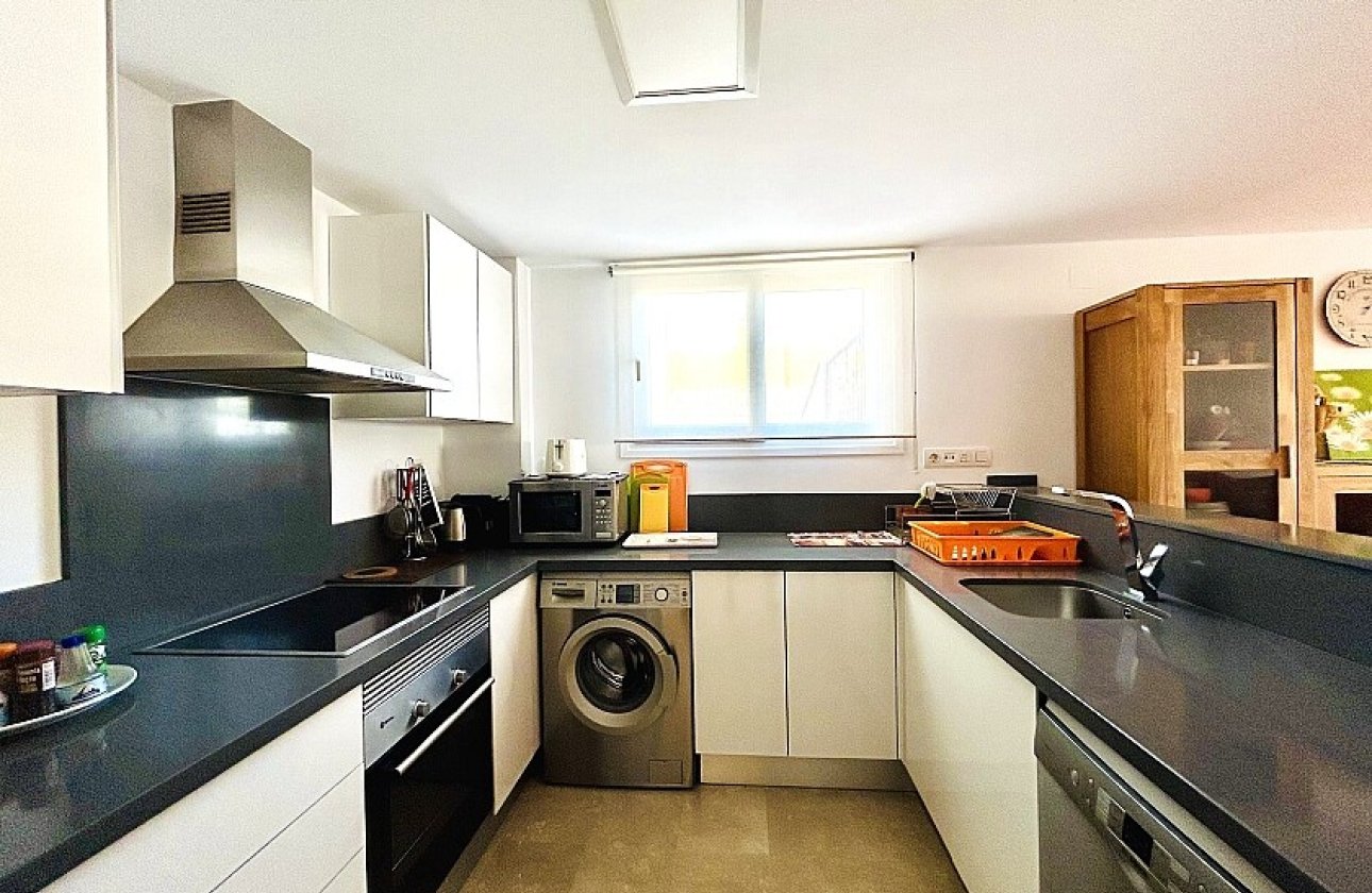 Resale - Penthouse - Punta Prima