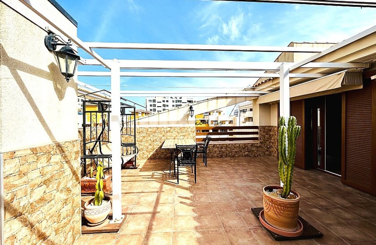 Resale - Penthouse - Punta Prima