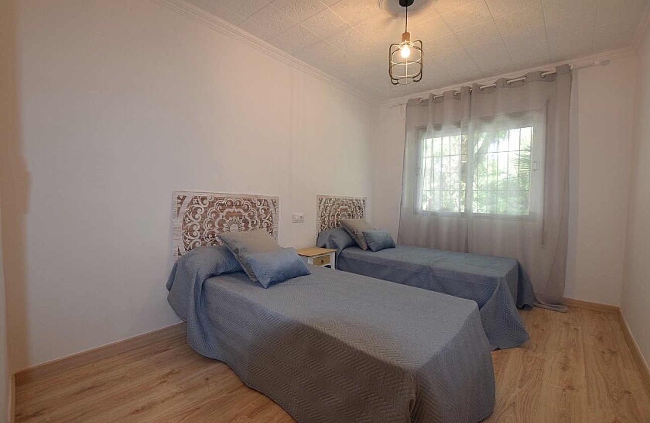 Reventa - Villa - Orihuela Costa - Orihuela