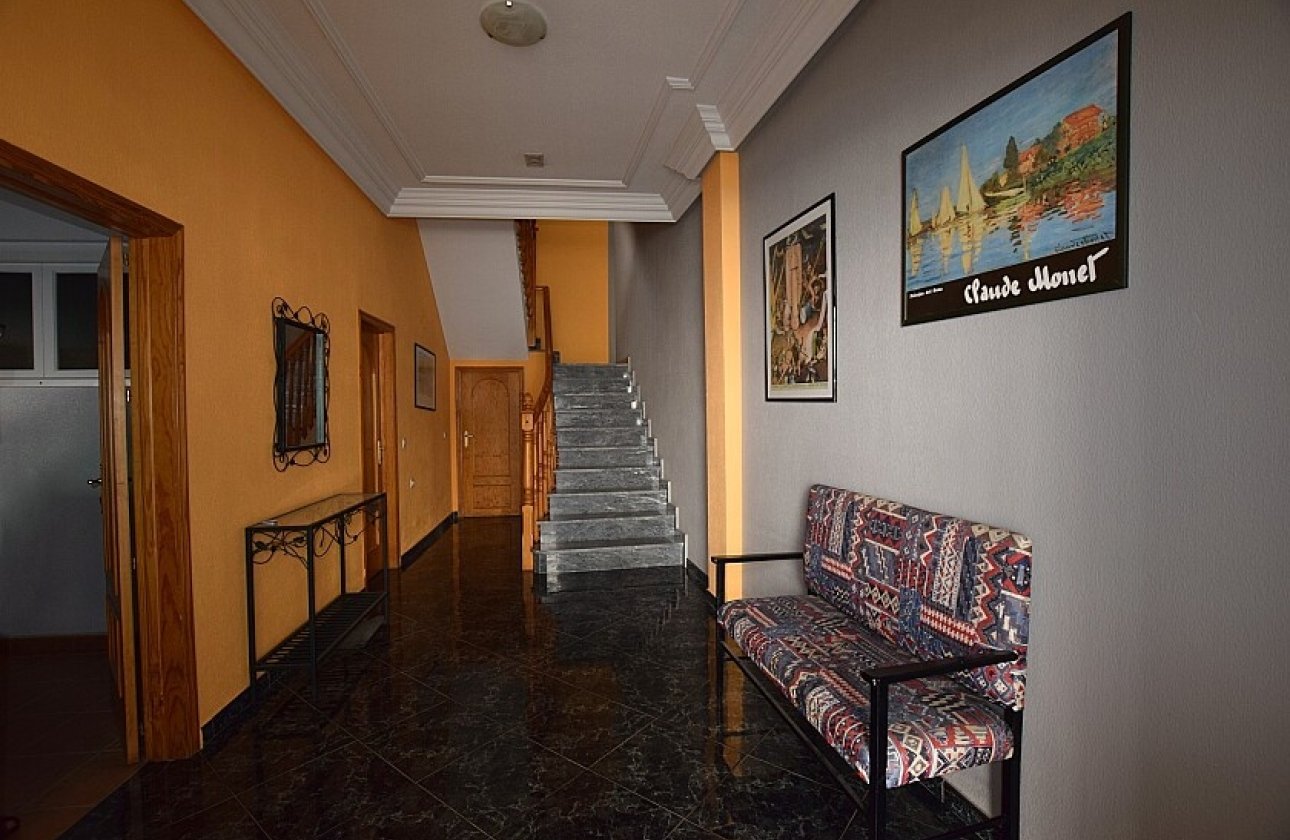 Resale - Townhouse - San Miguel de Salinas