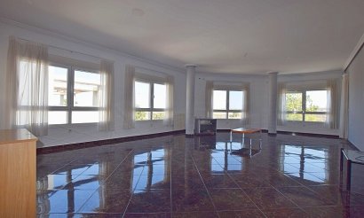 Resale - Townhouse - San Miguel de Salinas