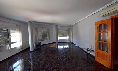 Resale - Townhouse - San Miguel de Salinas