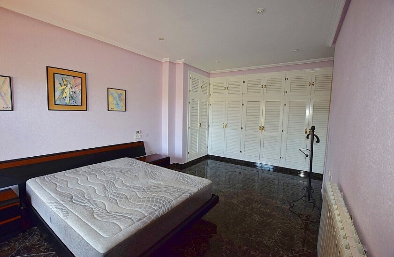 Resale - Townhouse - San Miguel de Salinas