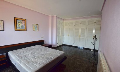 Resale - Townhouse - San Miguel de Salinas