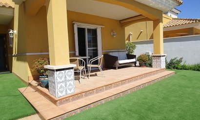 Resale - Villa - Orihuela Costa - La Zenia