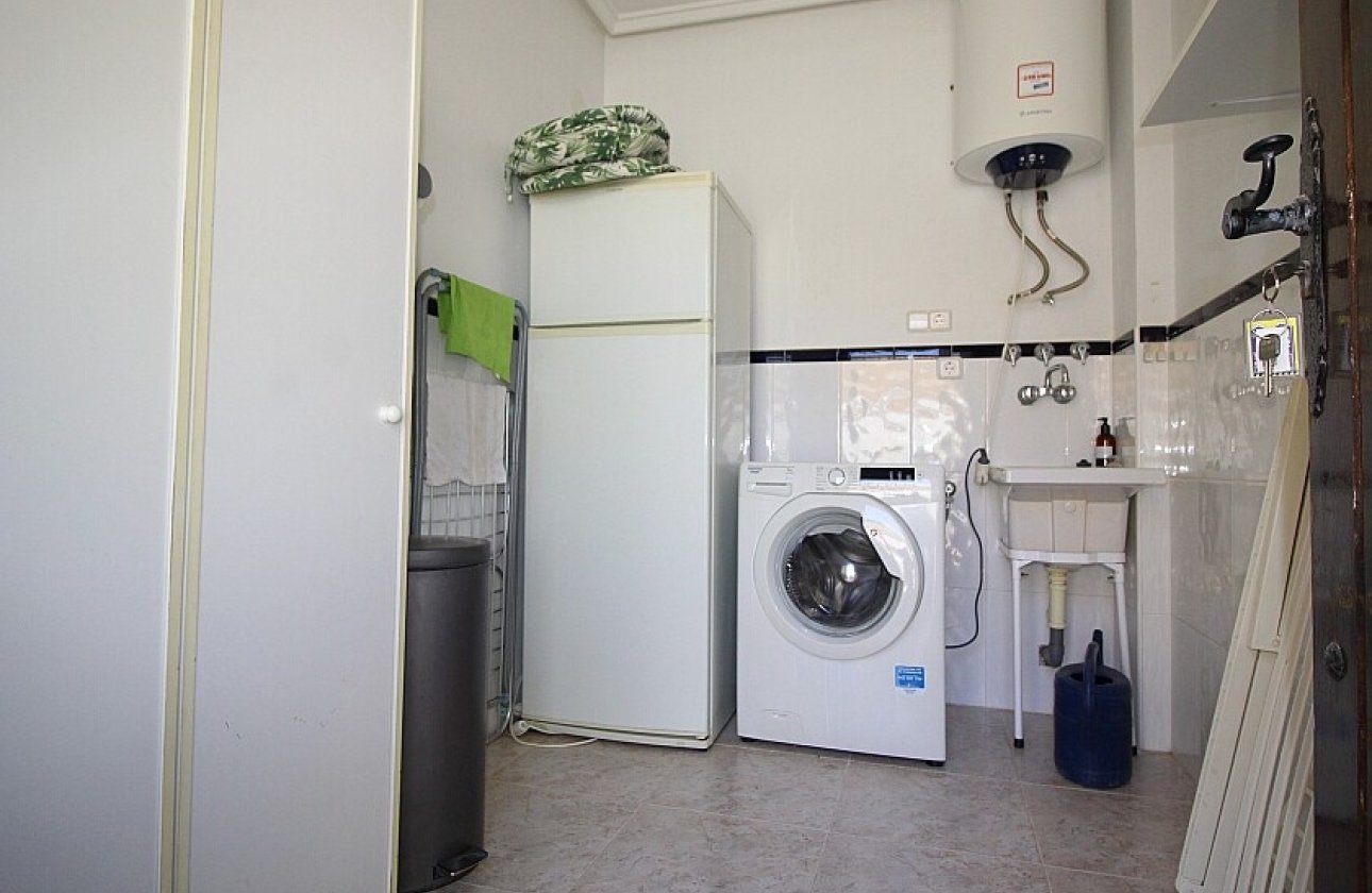 Resale - Villa - Orihuela Costa - La Zenia