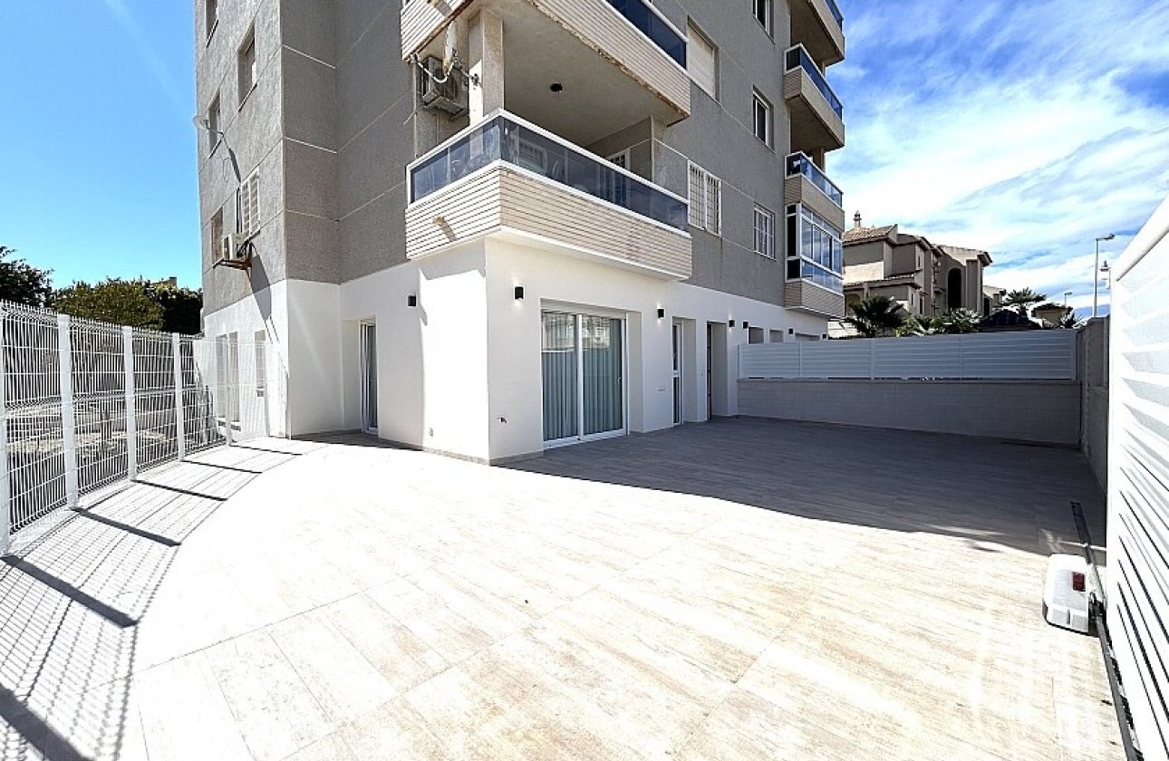 Resale - Apartment / flat - La Mata - Torreblanca