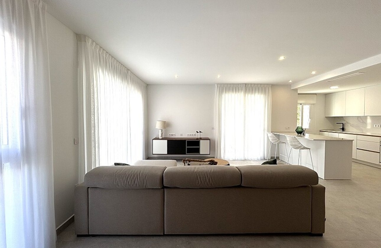 Resale - Apartment / flat - La Mata - Torreblanca