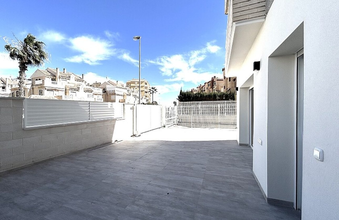 Resale - Apartment / flat - La Mata - Torreblanca